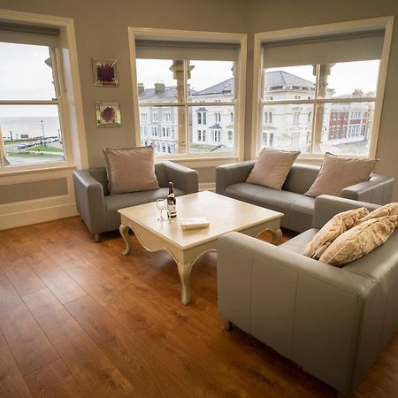 Cornerhouse Apartments Лландидно Екстер'єр фото